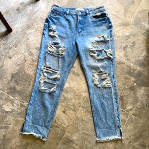 KanCan Distressed Jeans